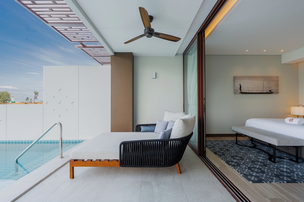 ANGSANA Oceanview in Laguna area