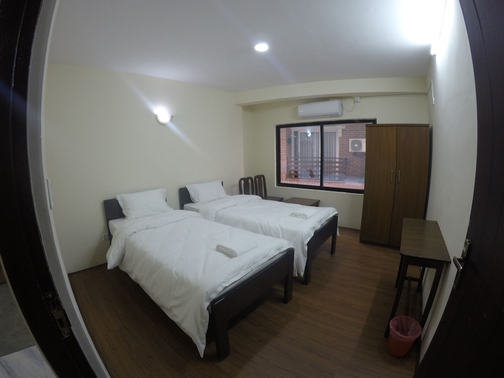 Photo 14