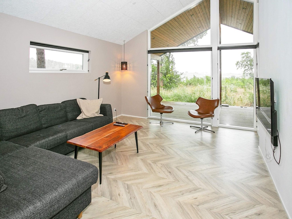 12 Person Holiday Home in Millinge view 3