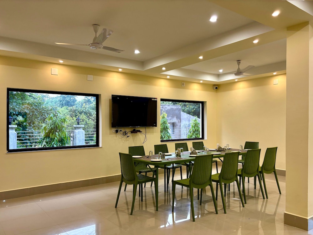 Palashgram Eco Resort