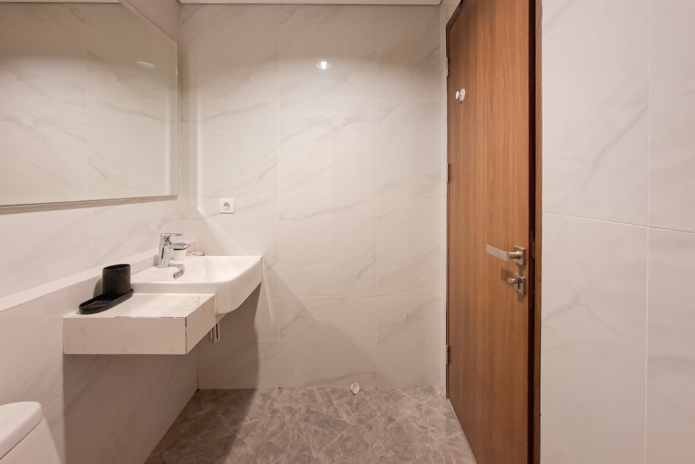 Modern 1Br Near Ikea At The Smith Alam Sutera Apartment