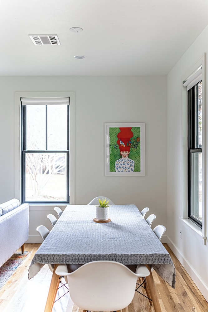 Rooftop Deck 5 Mins to Downtown - Image 3