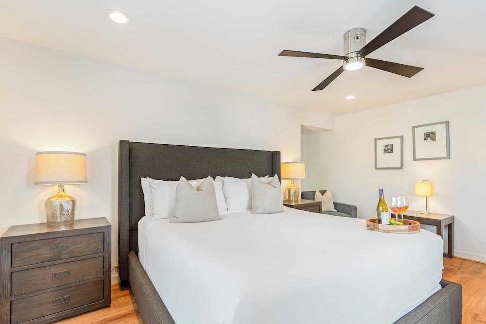 Windansea by Avantstay Private Rooftop Patio, 2 Blocks to Beach & Town