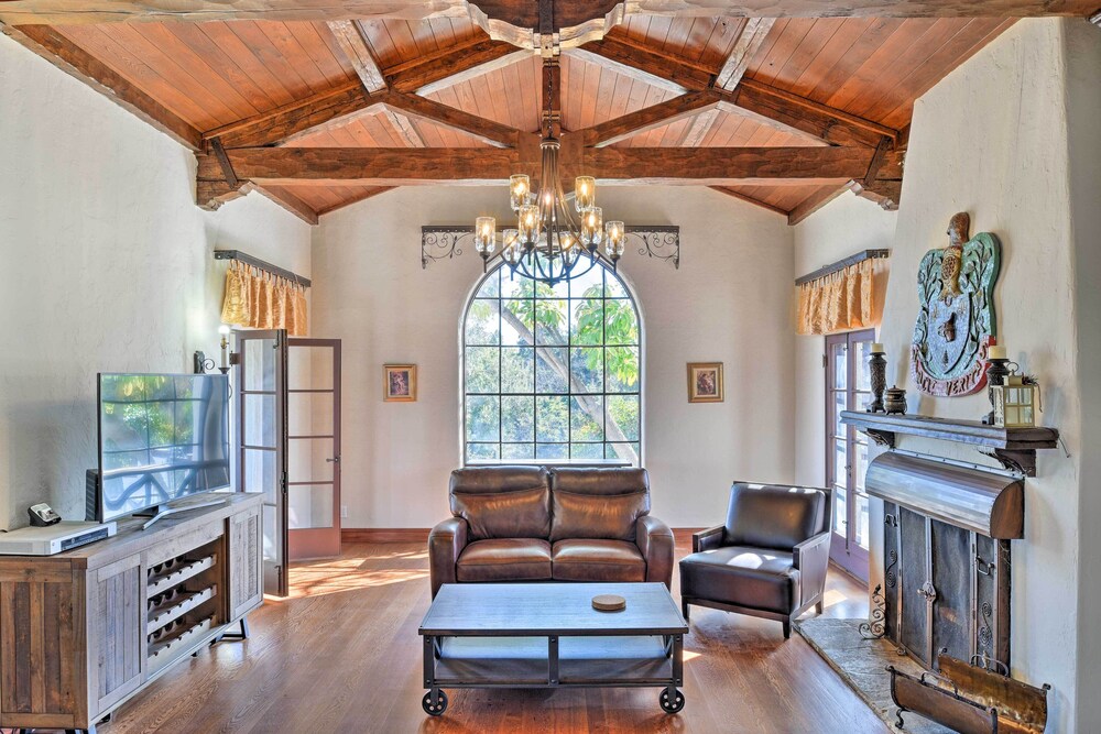 'the Castle' Hacienda Heights Home w/ Patio Pool - Property Image 18