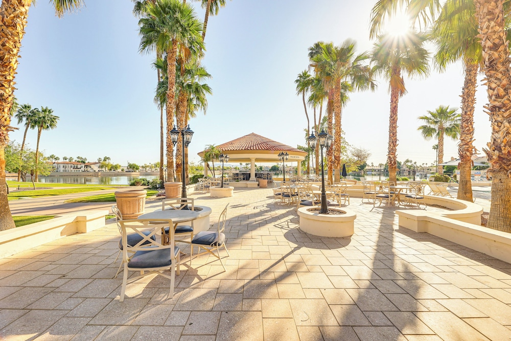 Val Vista Lakes Group Getaway: Lake & Pool Access!