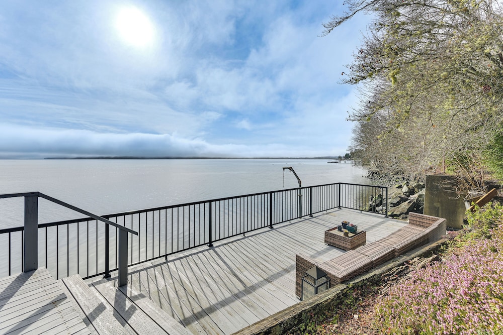 Decks & Views: Waterfront Shelton Home