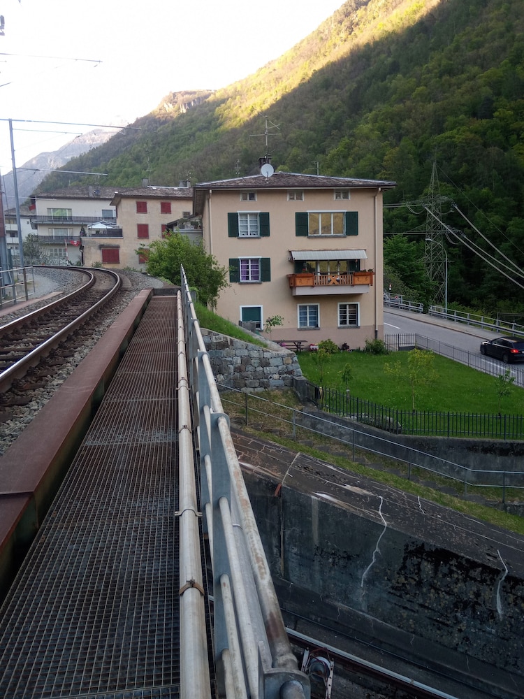 Photo 13