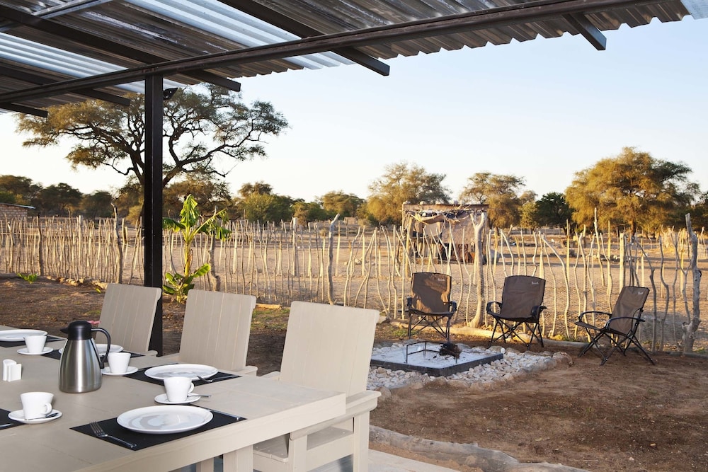 Sesfontein Guesthouse view 3