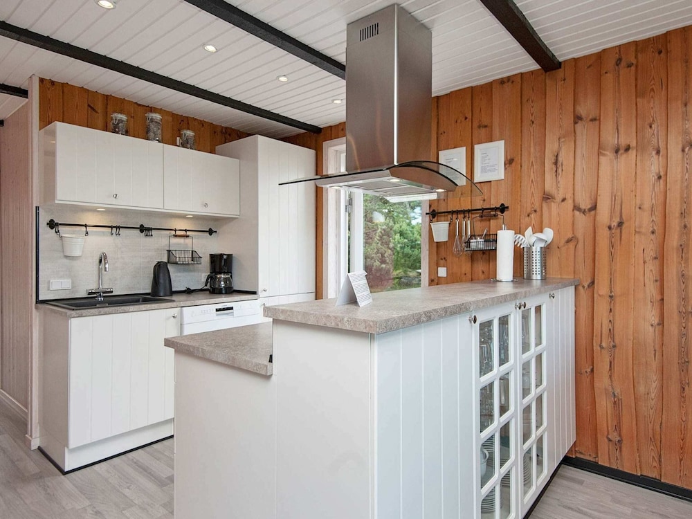 6 Person Holiday Home in Romo-by Traum view 3