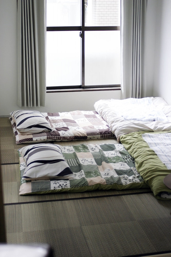 Guest House SENSU - Hostel