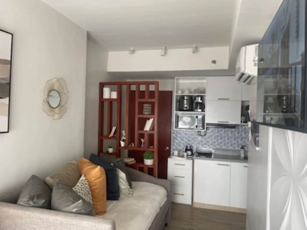 Mesavirre Garden Residences Furnished Units