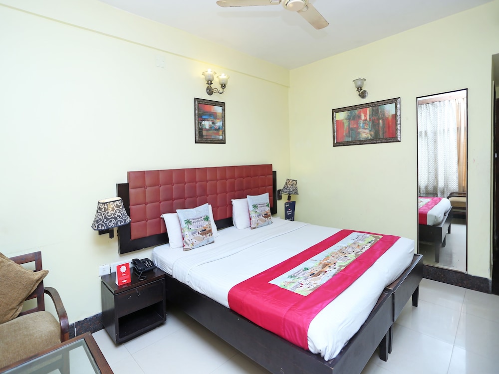 Capital O 1463 Surya Beach Inn