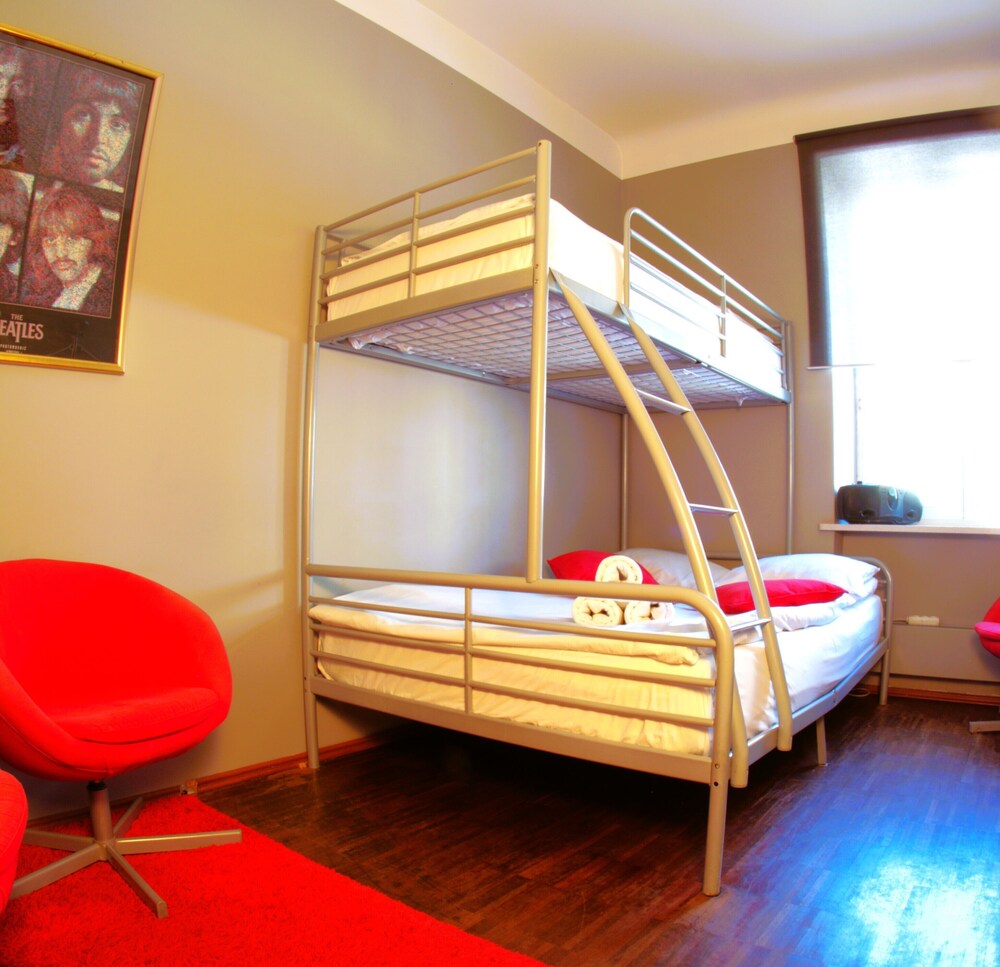 Chmielna Guest House