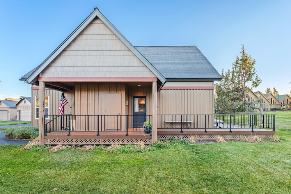 Red Wing Nest 3 Bedroom Home