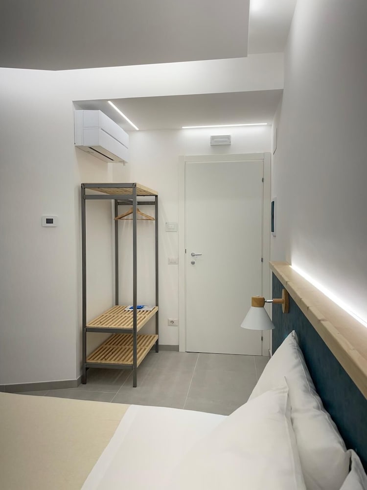 Domus Suites