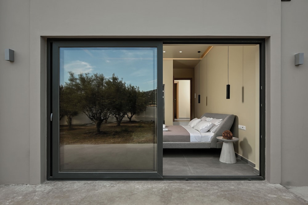 Mitos Ultimate Escape Villas