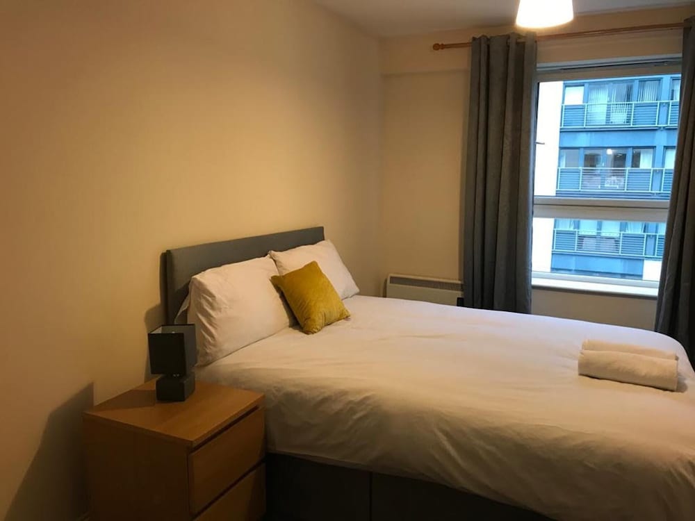 Apex Wallace Street Apt With Free Parking view 4
