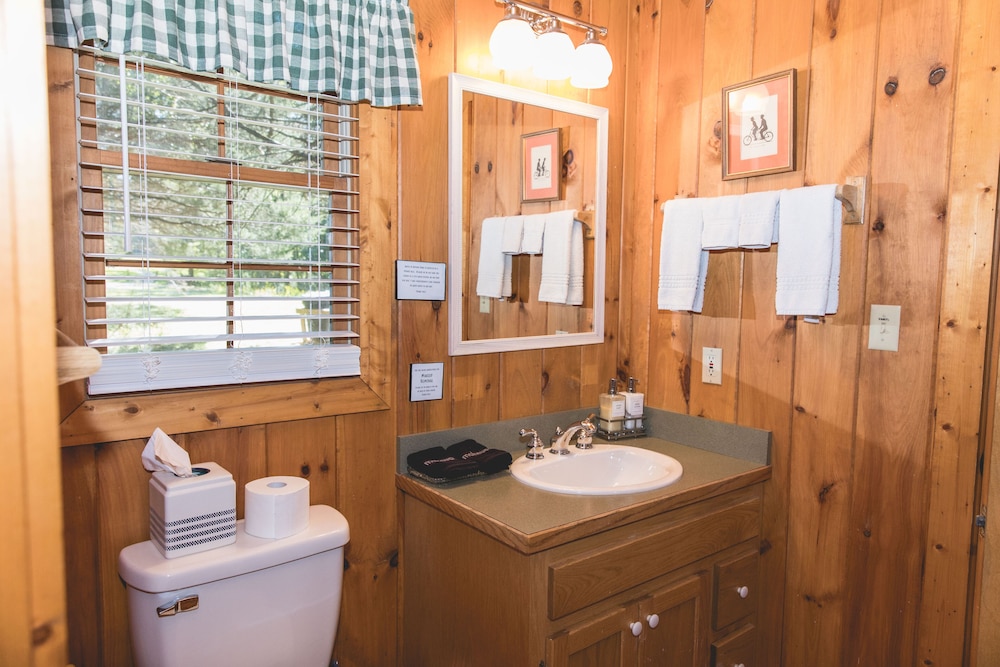 Autumn Ridge Cottages