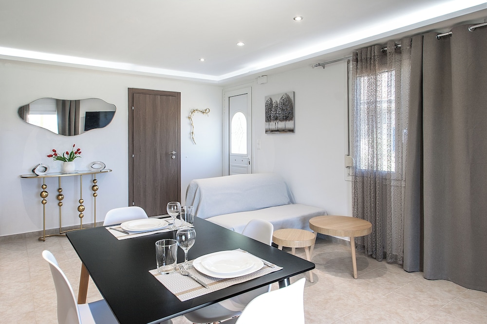 SkyFrame Apartments