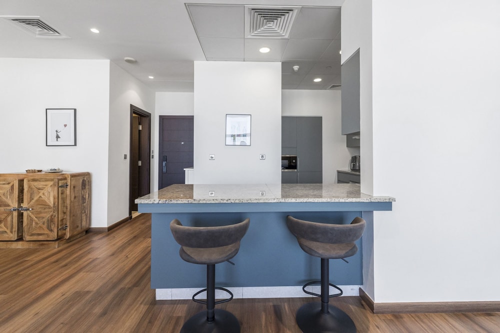 Emerald at Tiara Beach Residences With Atlantis Views