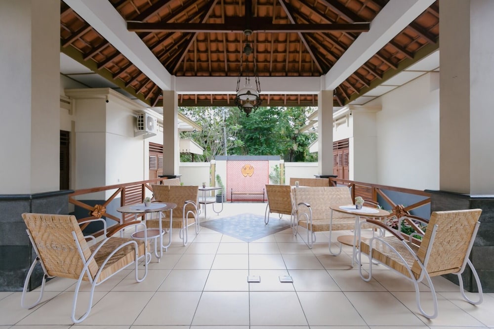 Taman Yuwono Heritage Malioboro by Natt's Hospitality