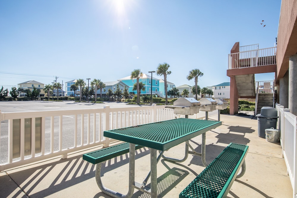 Sanibel 606