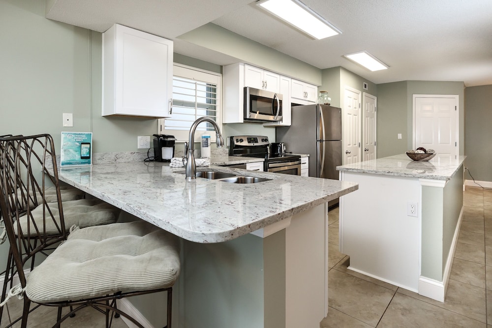 Summerlin 305 by Brooks and Shorey Resorts