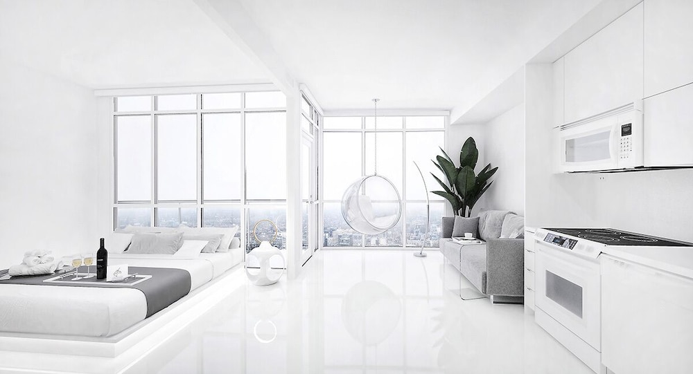 Penthouse 7: Smart Luxury Tower w Panoramic View - Image 3