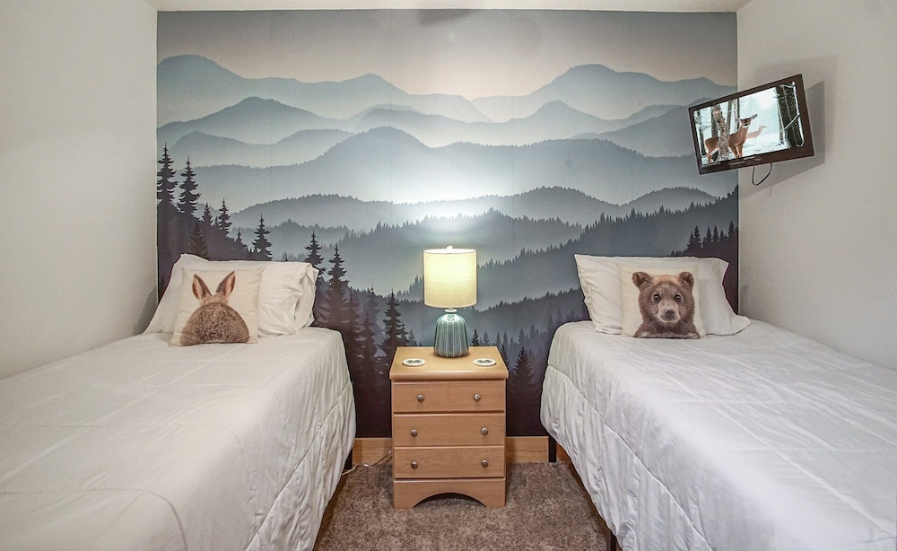 Summit 307d 3Br Condo Close to the Village