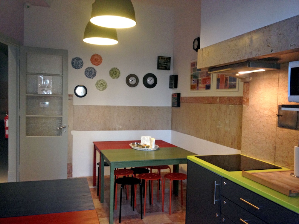 Ey Lisbon Hostel