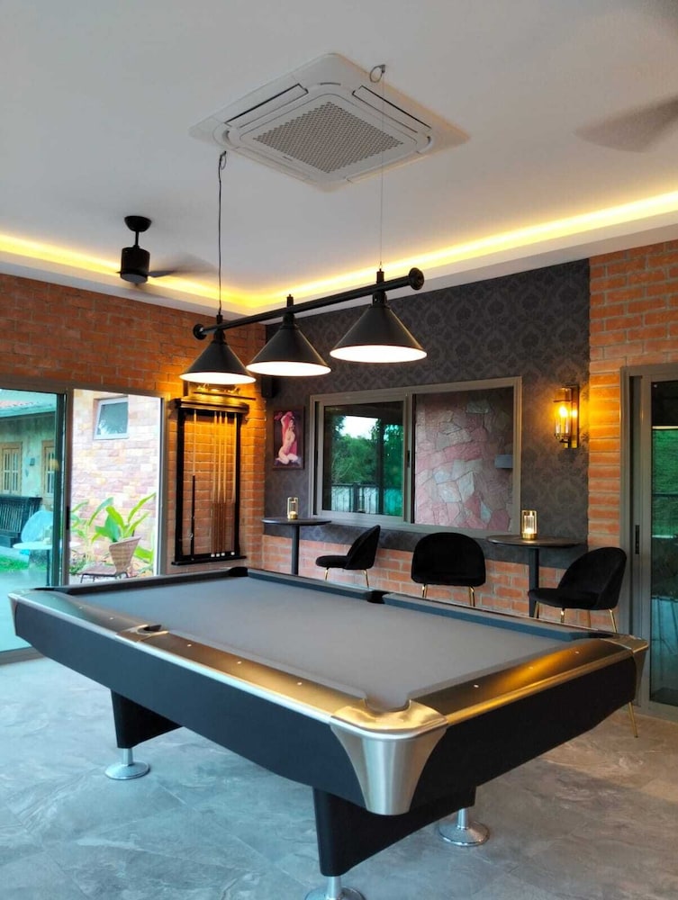 Varaya Resort