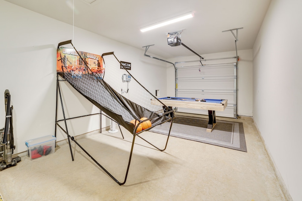 Game Room + Private Yard: Modern San Antonio Home