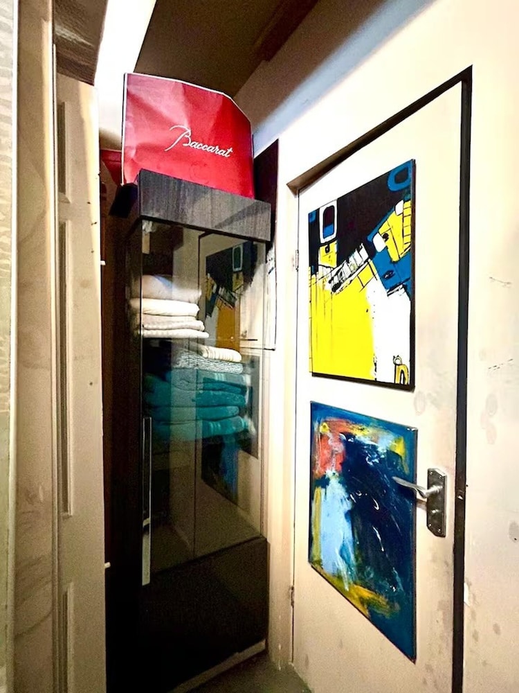 Arty Infused Loft With ac Near Emirates Stadium