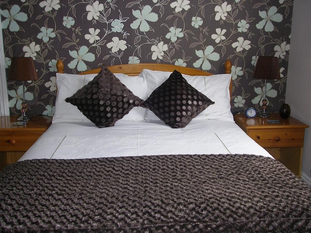 Saffron House Hotel
