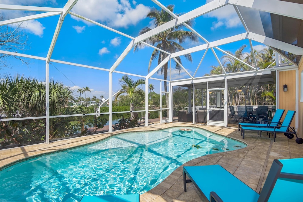 Beach House Paradise