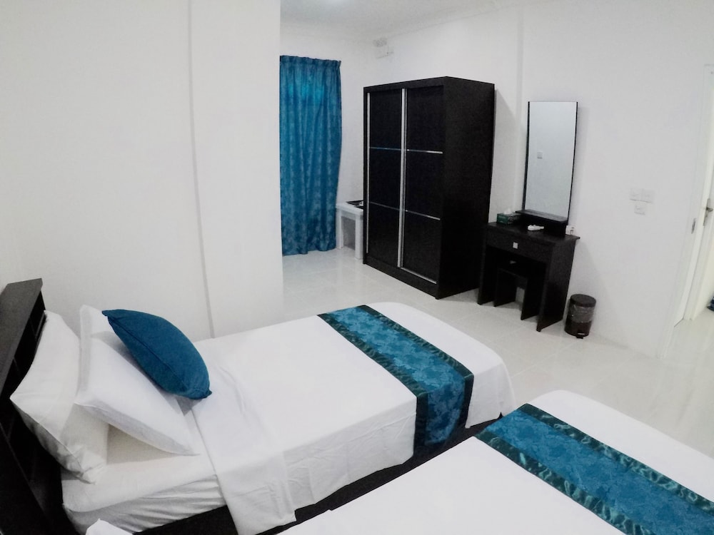 Palm Lodge