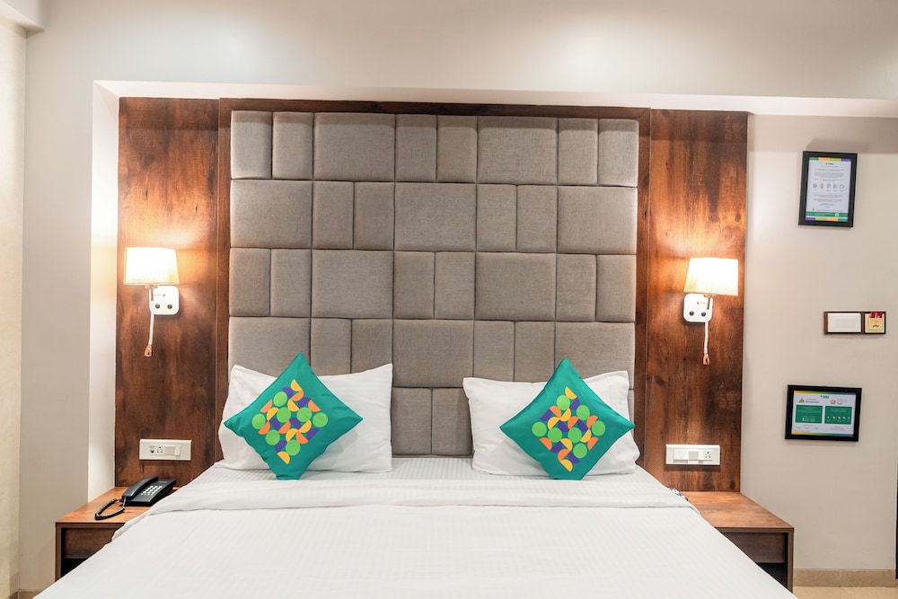 Treebo Premium Nova Candolim with Pool and spa