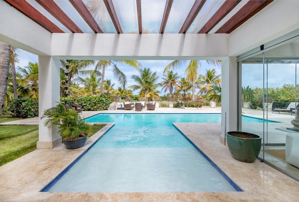 Luxury Villa at Cap Cana Resort - Chef Maid Butler and Golf Cart are Included view 3