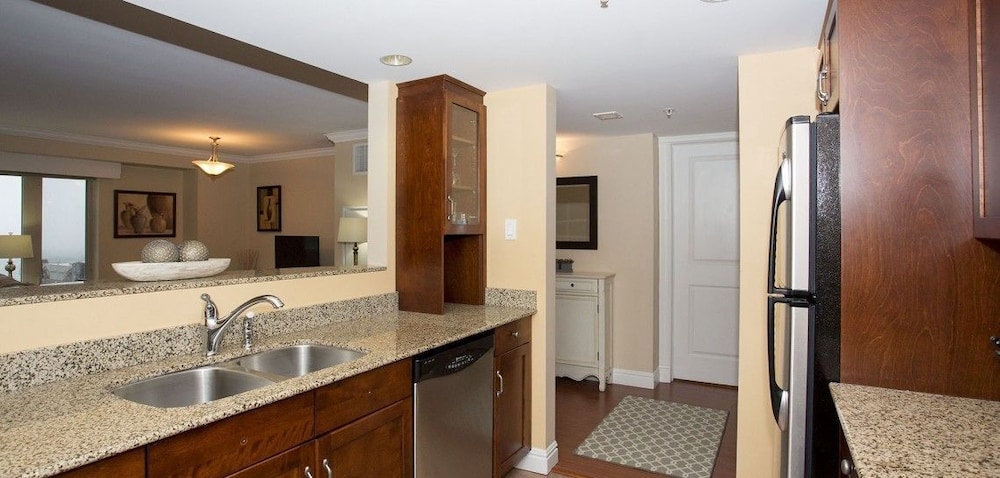 Moore Suites - Salter's gate