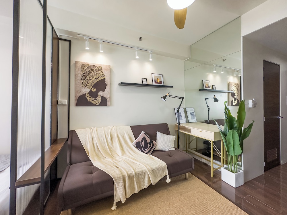 GemstoneBR in SMDC Air Residences