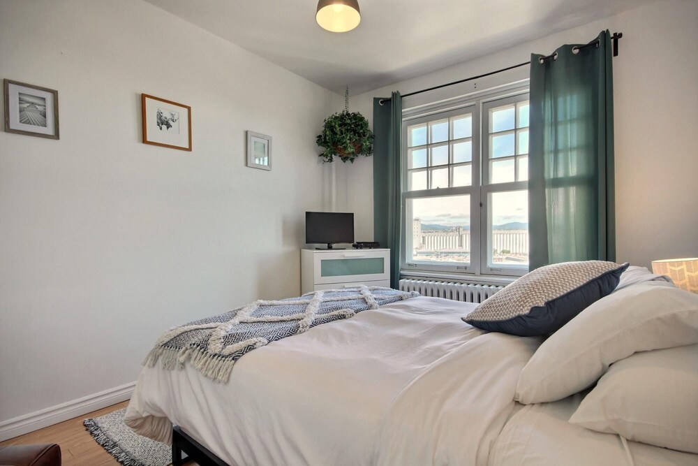 Single Room River View