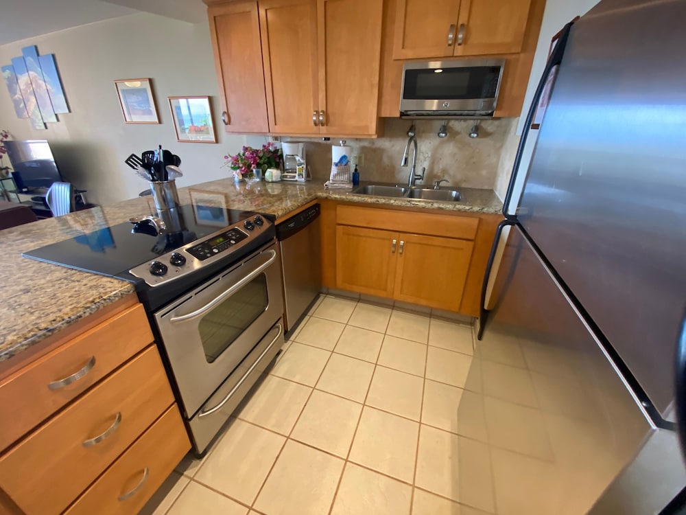 Kahana Villa F405 in Lahaina