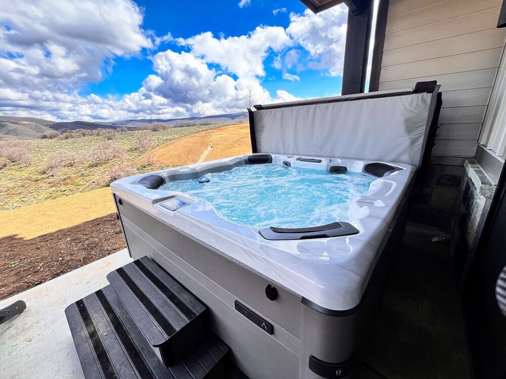 Deer Valley East Perfection On Vissen! 933 4 Bedroom Townhouse