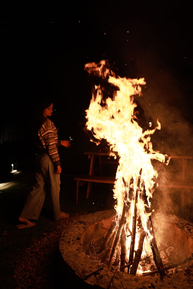 Monticle Glamp
