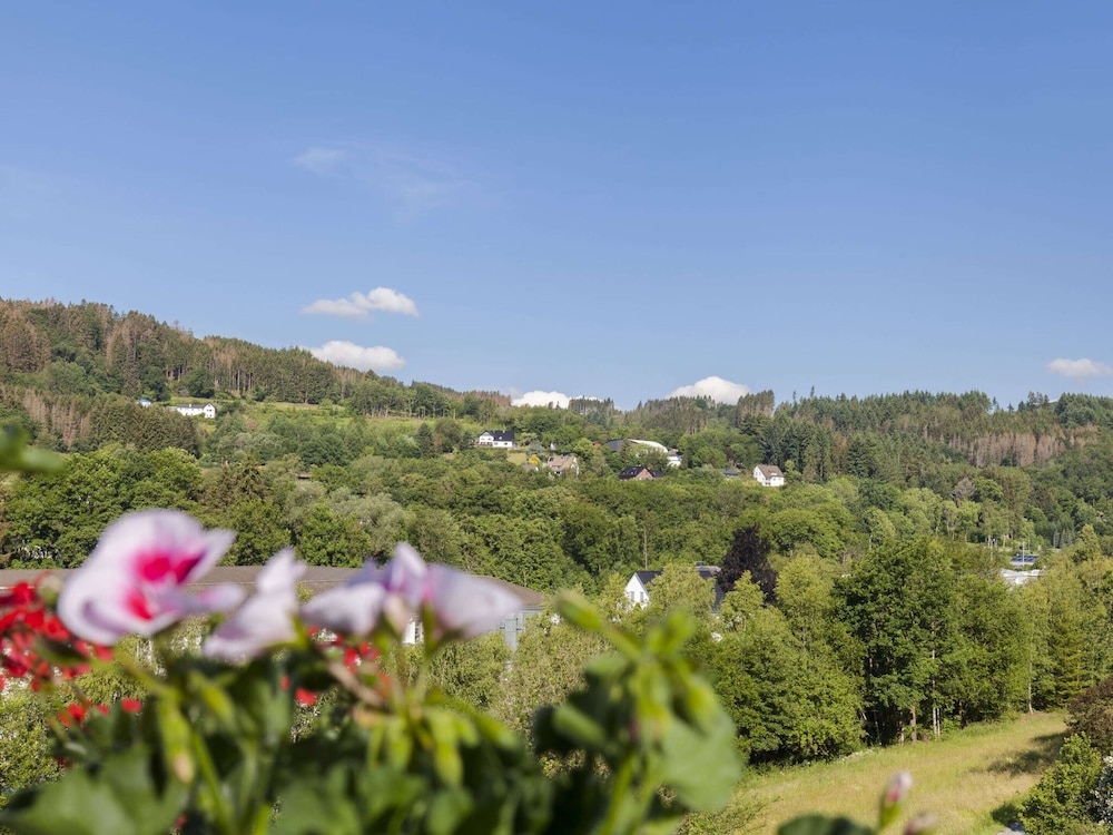 Hillside Cottage Near Winterberg view 5