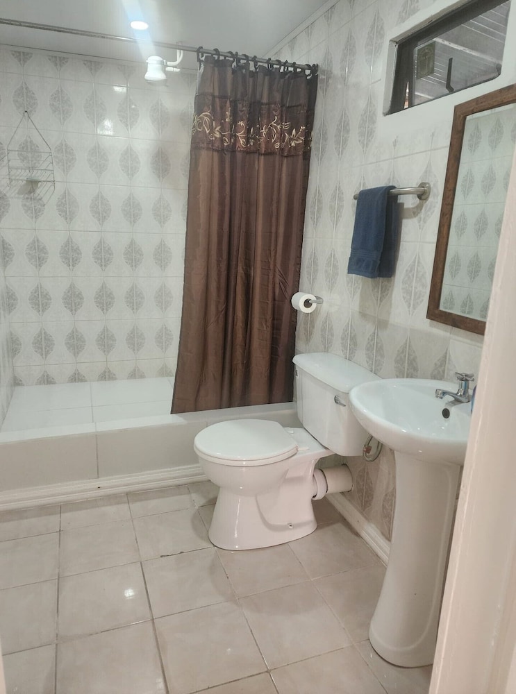 Ideal Executive Suites