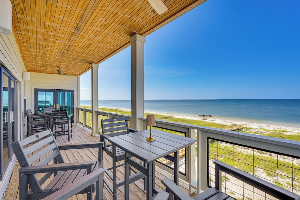 5,000+ Sq Ft! Luxe Beachfront House in Port St Joe