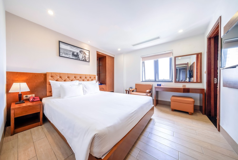 Sana Da Nang Beach Hotel 32