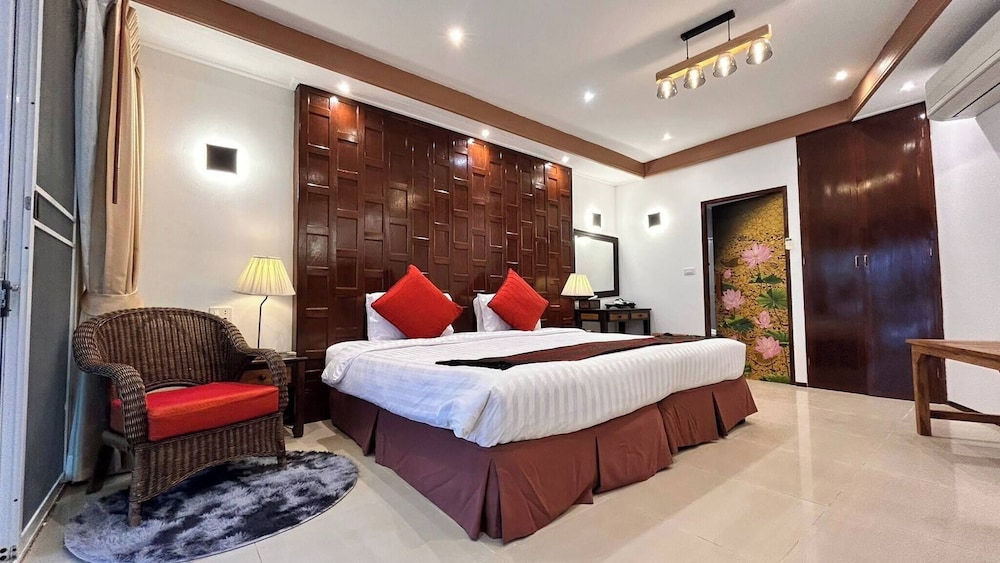 No8 Double Suite, Rainbow Arokaya Welnes