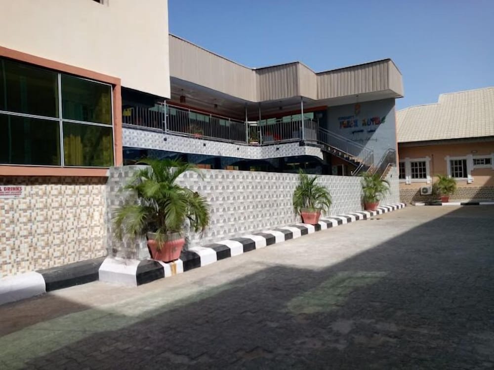 Somewatt Fresh Hotel